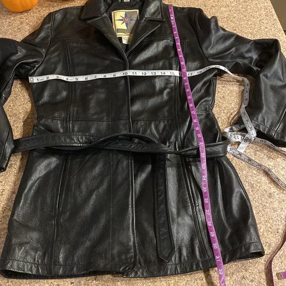 Vintage Middlebrook Park Lined Leather Jacket With Attached Belt Small - Picture 4 of 17